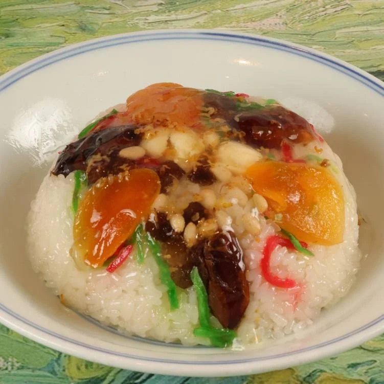 八宝饭Sticky Rice Filled with Eight Treasure